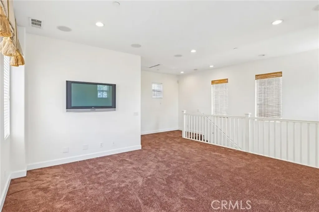 4183 Via Napoli Montclair CA 91763