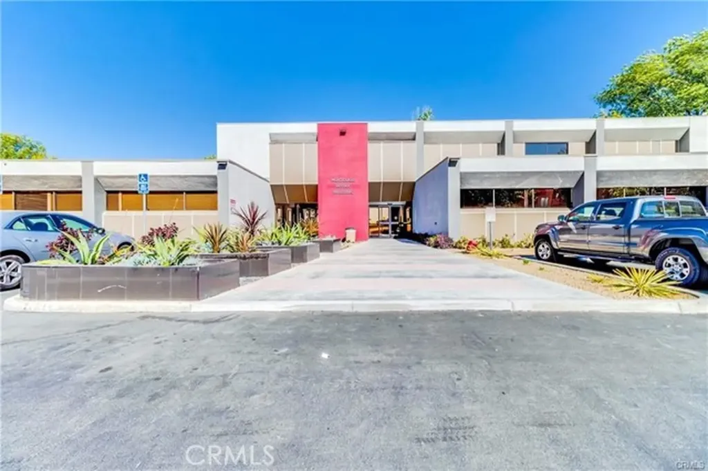 4950 San Bernardino Street Montclair CA 91763