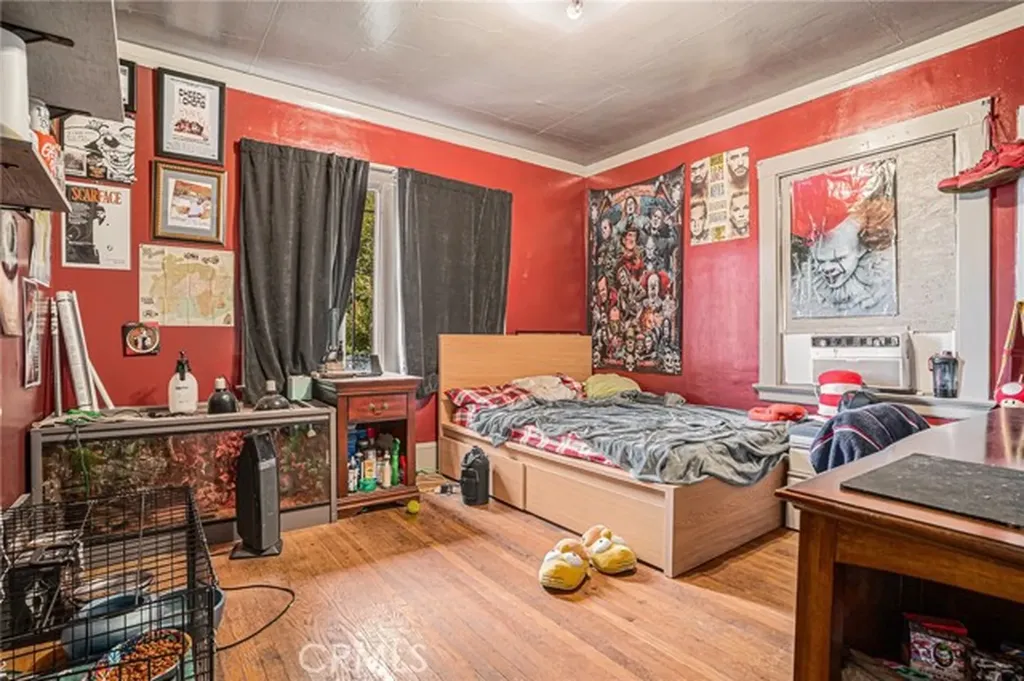 2445 10th Avenue Oakland CA 94606
