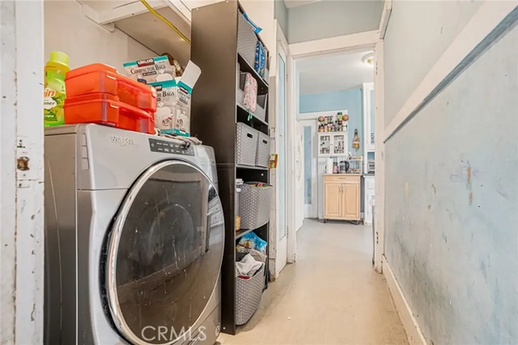 2445 10th Avenue Oakland CA 94606