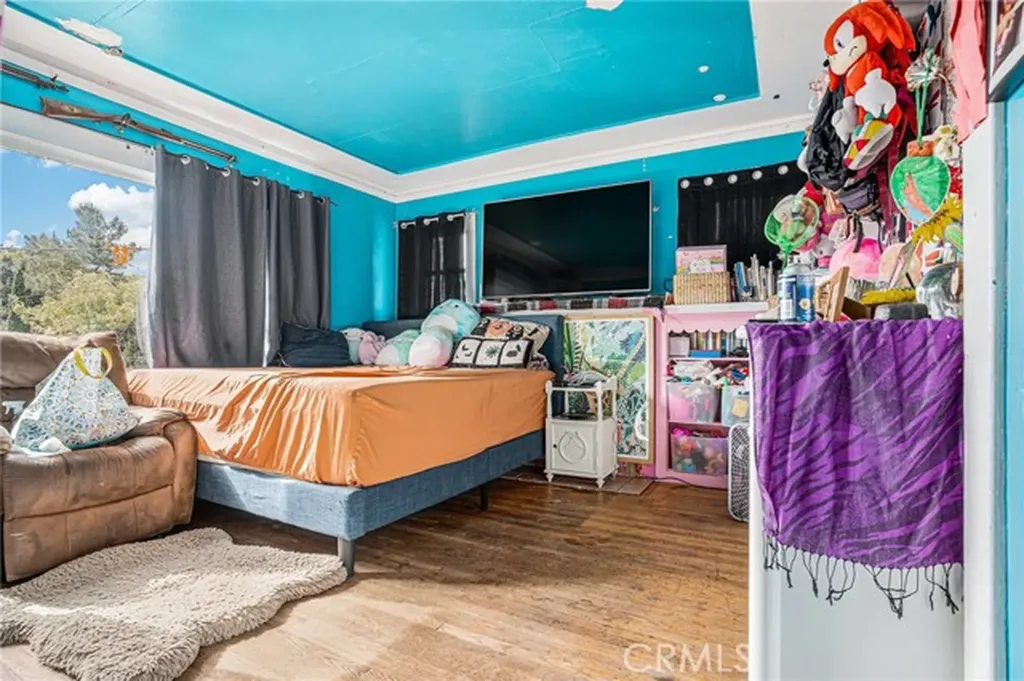 2445 10th Avenue Oakland CA 94606