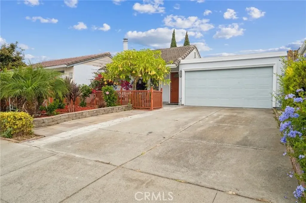 32960 Lake Mead Drive Fremont CA 94555