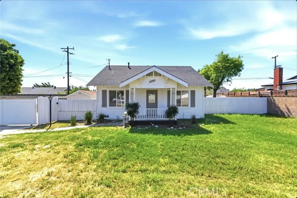 Montclair CA, 5593 San Jose