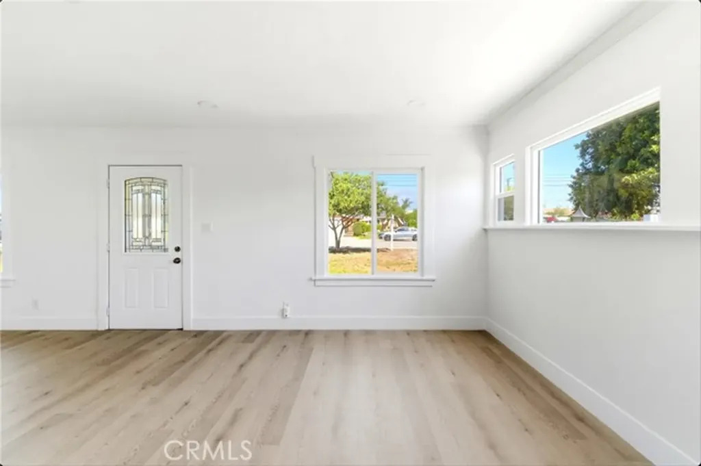 5593 San Jose Montclair CA 91763