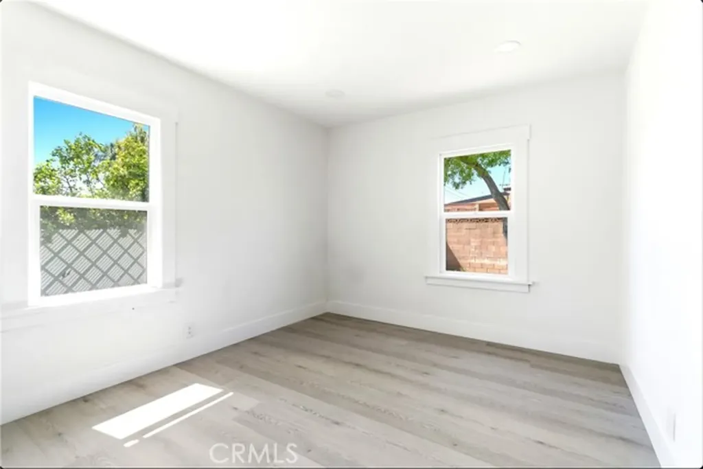 5593 San Jose Montclair CA 91763