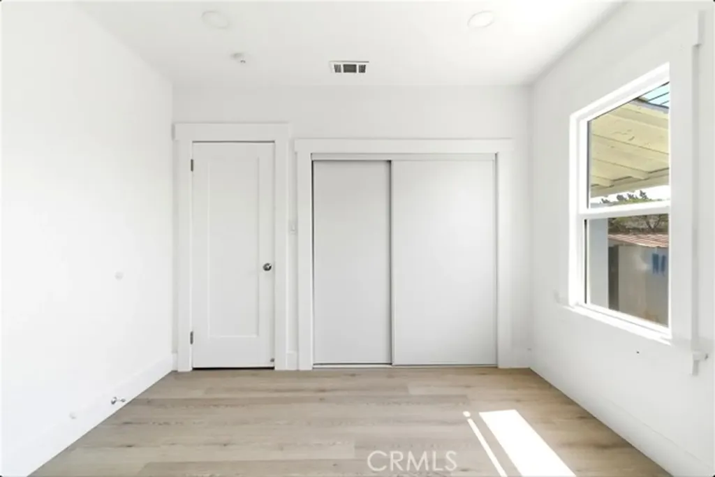 5593 San Jose Montclair CA 91763
