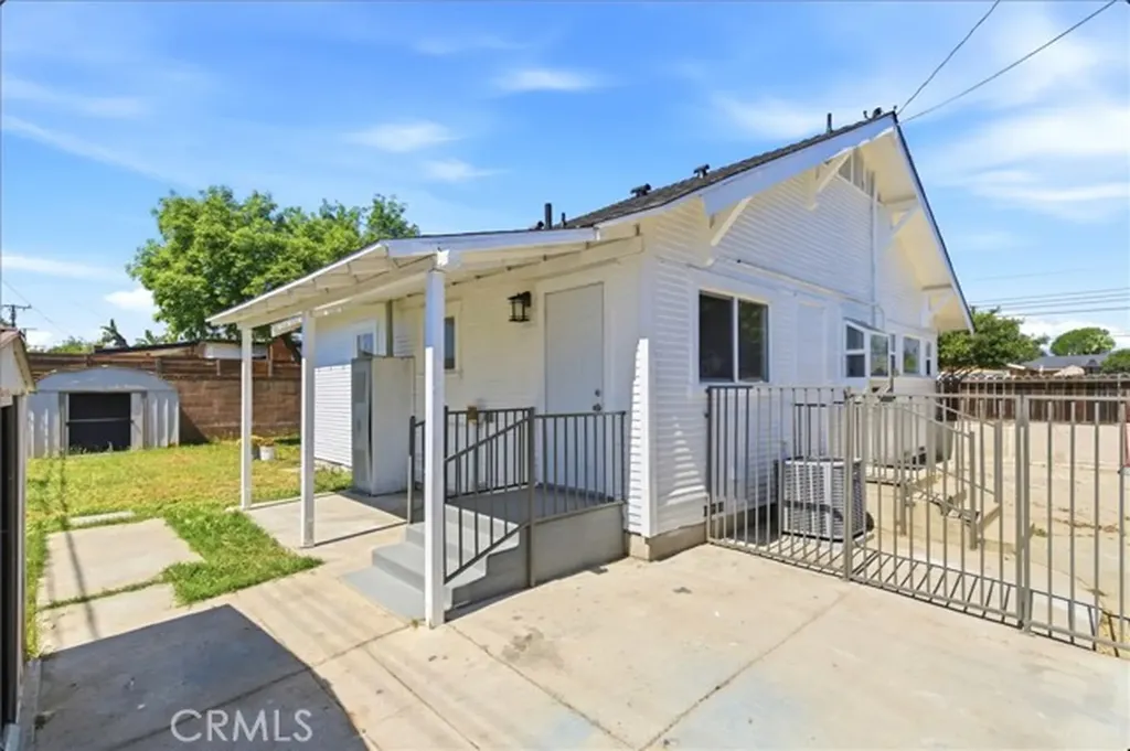 5593 San Jose Montclair CA 91763