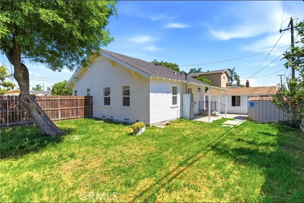 5593 San Jose Montclair CA 91763