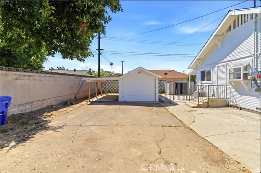 5593 San Jose Montclair CA 91763