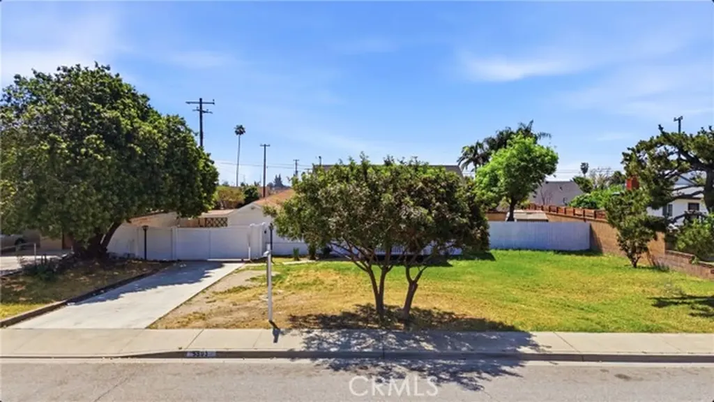 5593 San Jose Montclair CA 91763