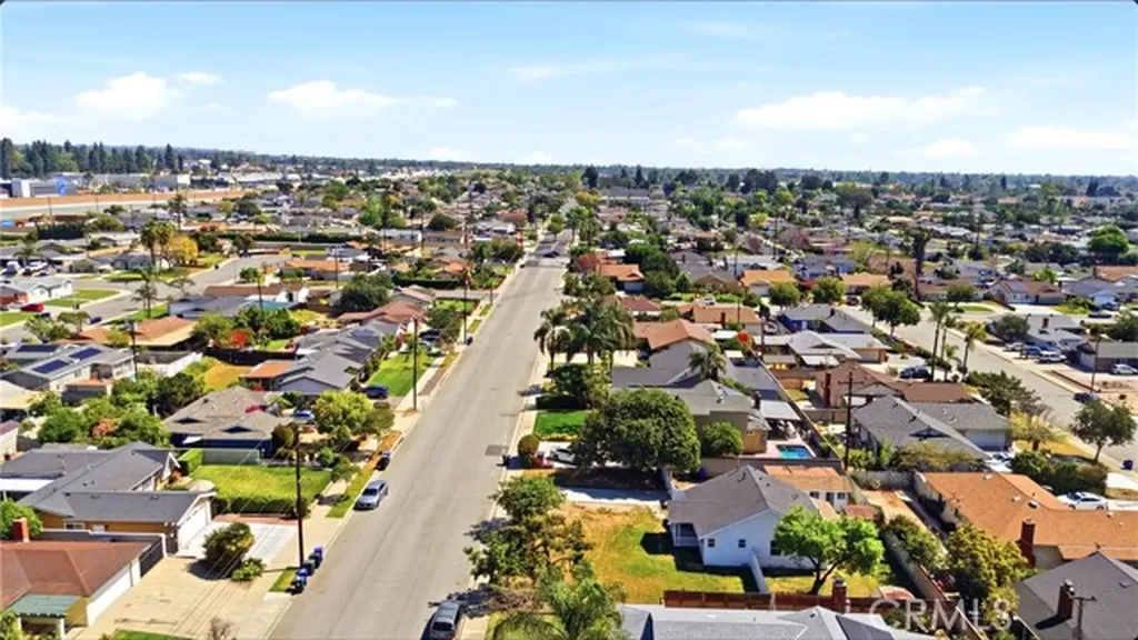 5593 San Jose Montclair CA 91763