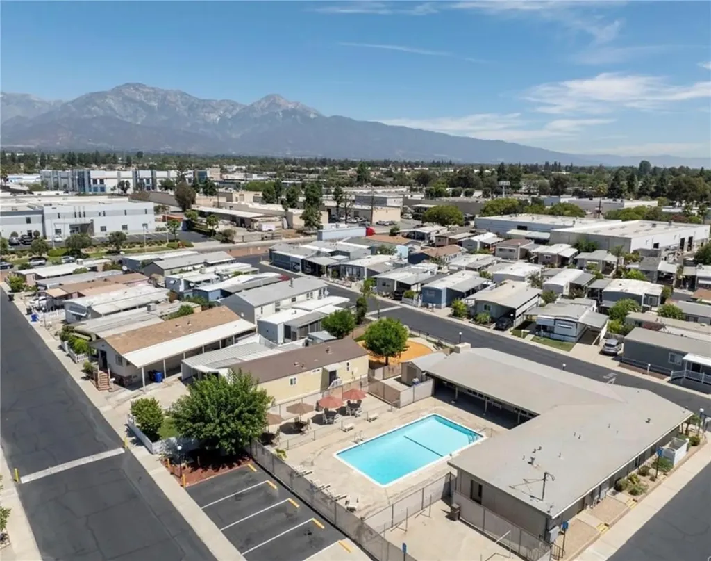 5580 Moreno Street Montclair CA 91763
