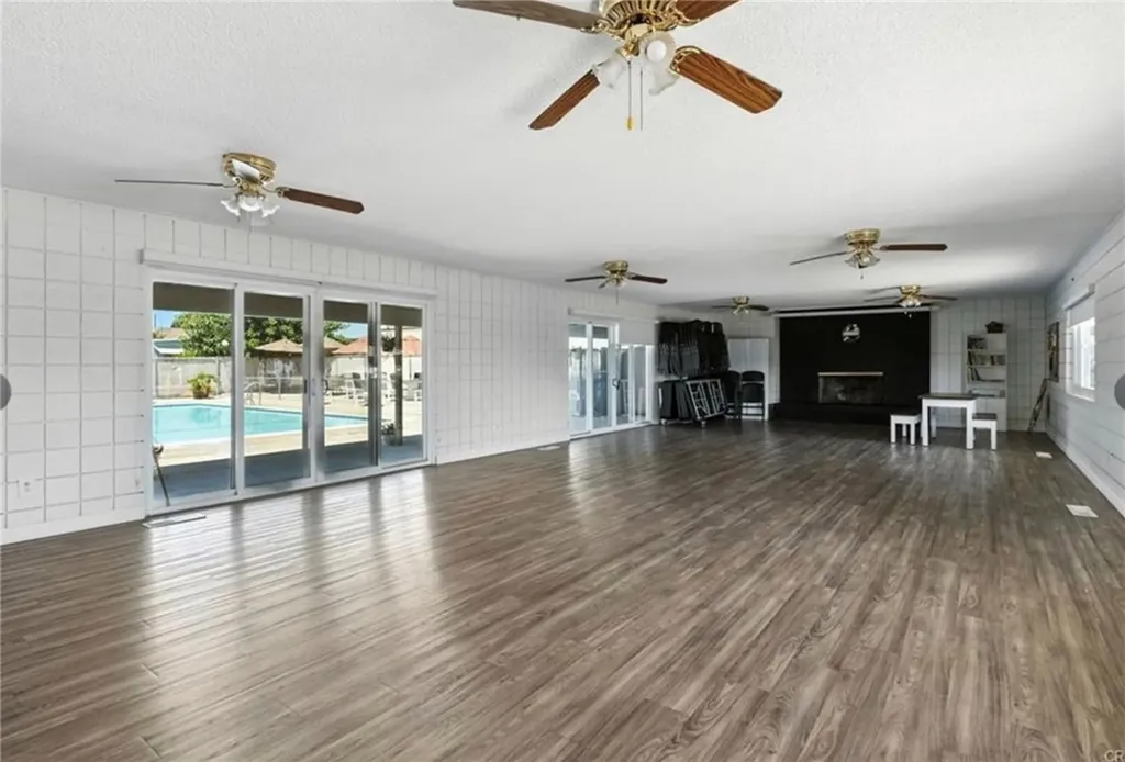 5580 Moreno Street Montclair CA 91763