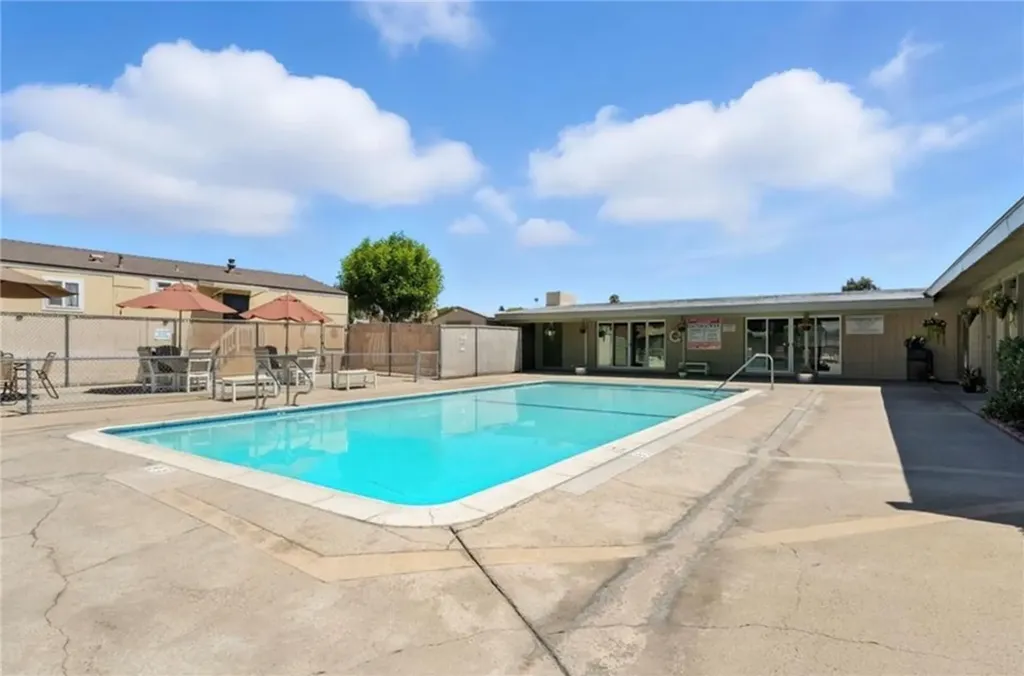 5580 Moreno Street Montclair CA 91763
