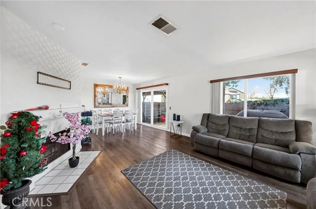 9322 Shadowood Drive Montclair CA 91763