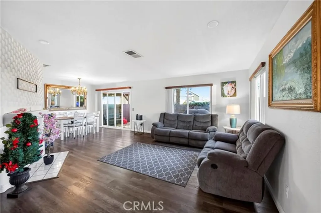 9322 Shadowood Drive Montclair CA 91763