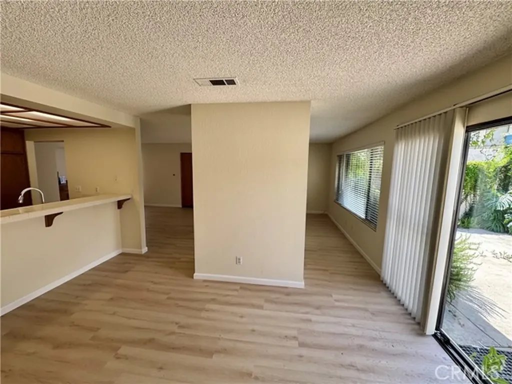 9837 Vail Montclair CA 91763
