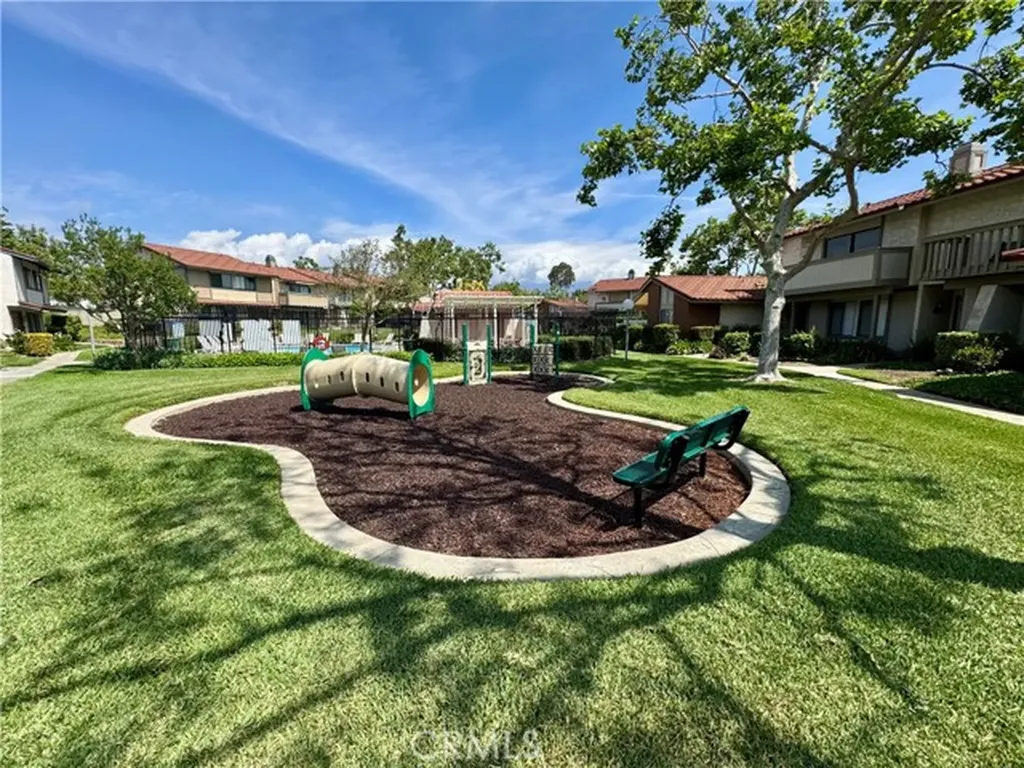 9837 Vail Montclair CA 91763