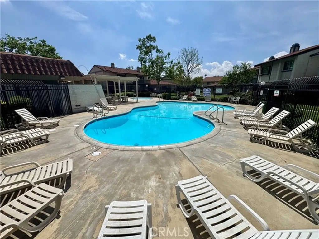 9837 Vail Montclair CA 91763