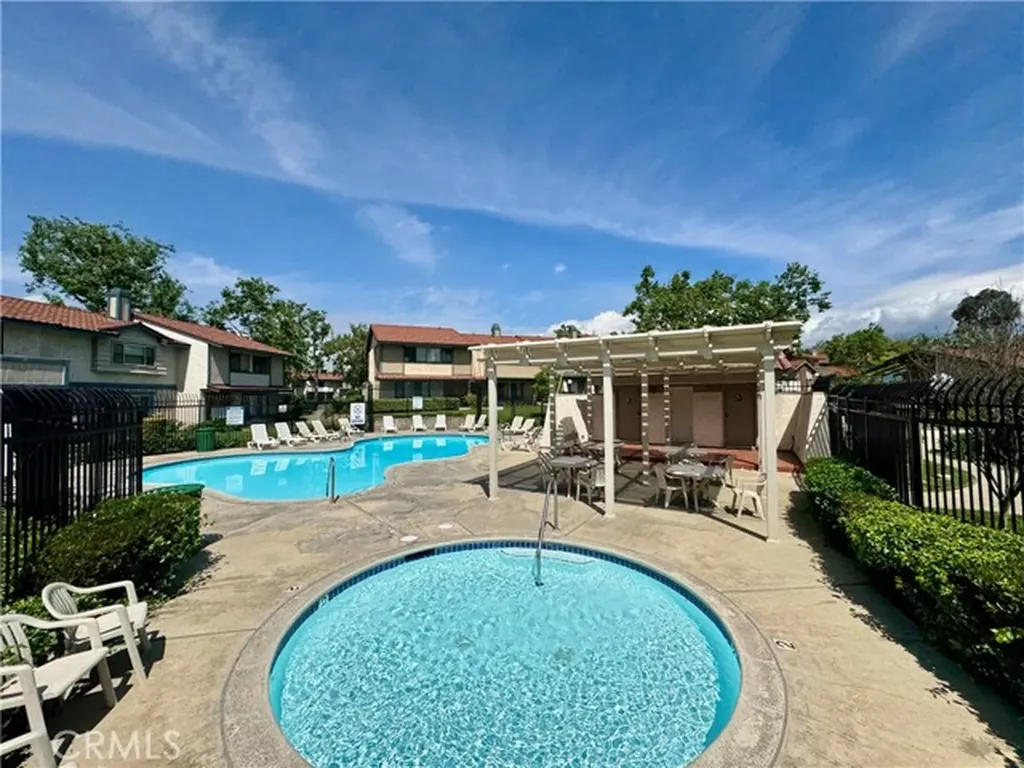 9837 Vail Montclair CA 91763