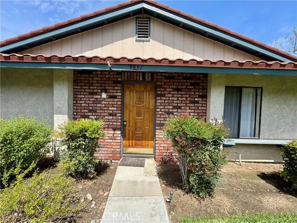 9837 Vail Montclair CA 91763