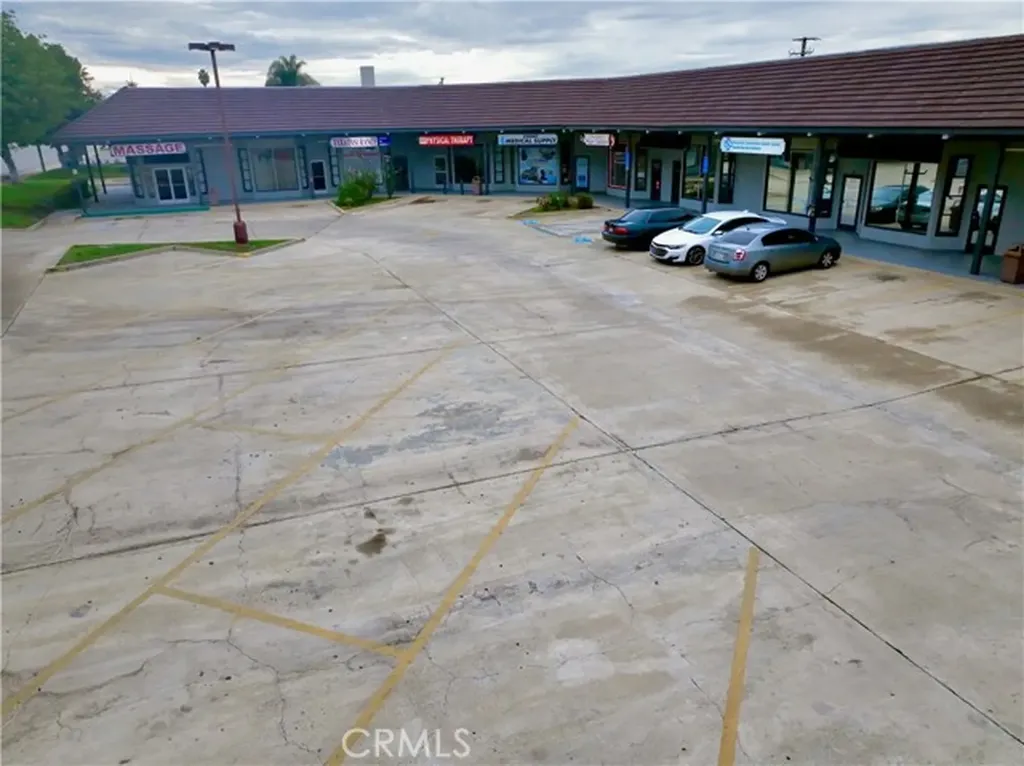4651 Holt Montclair CA 91763