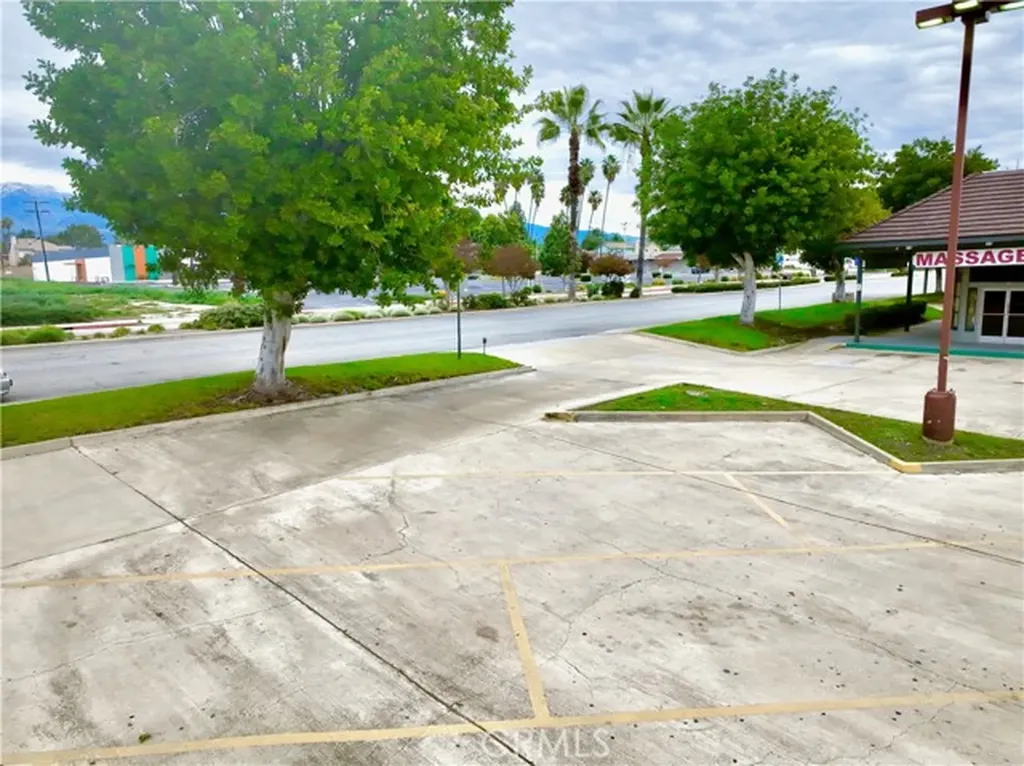 4651 Holt Montclair CA 91763