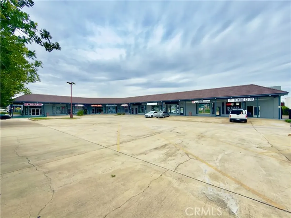 4651 Holt Montclair CA 91763