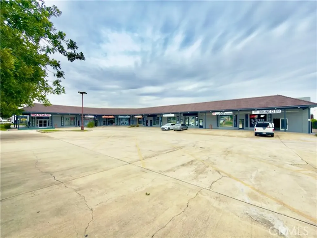 4651 Holt Montclair CA 91763