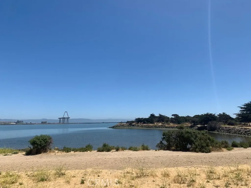 0 Ship Street San Francisco CA 94124