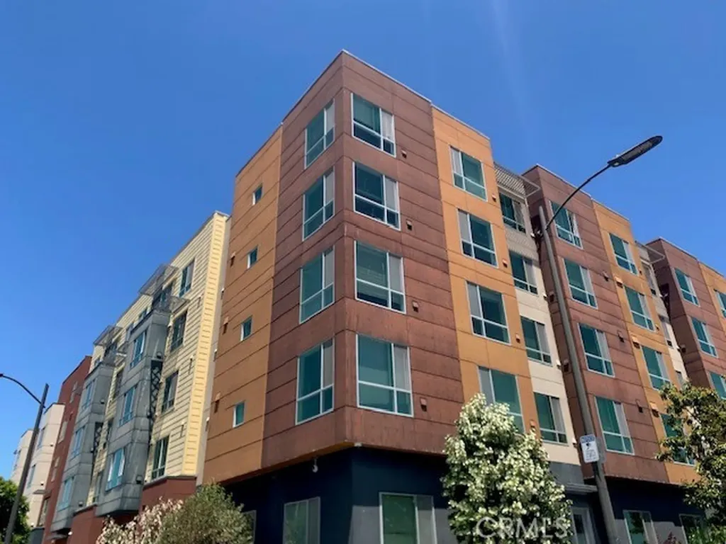 0 Hollister Avenue San Francisco CA 94124