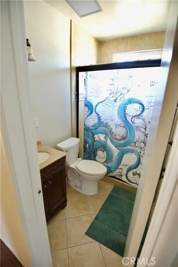 10008 Geneva Montclair CA 91763