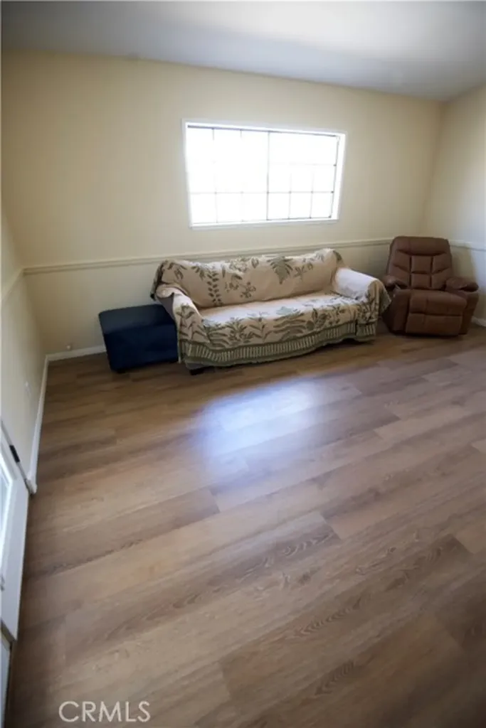 10008 Geneva Montclair CA 91763