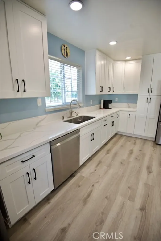 10008 Geneva Montclair CA 91763