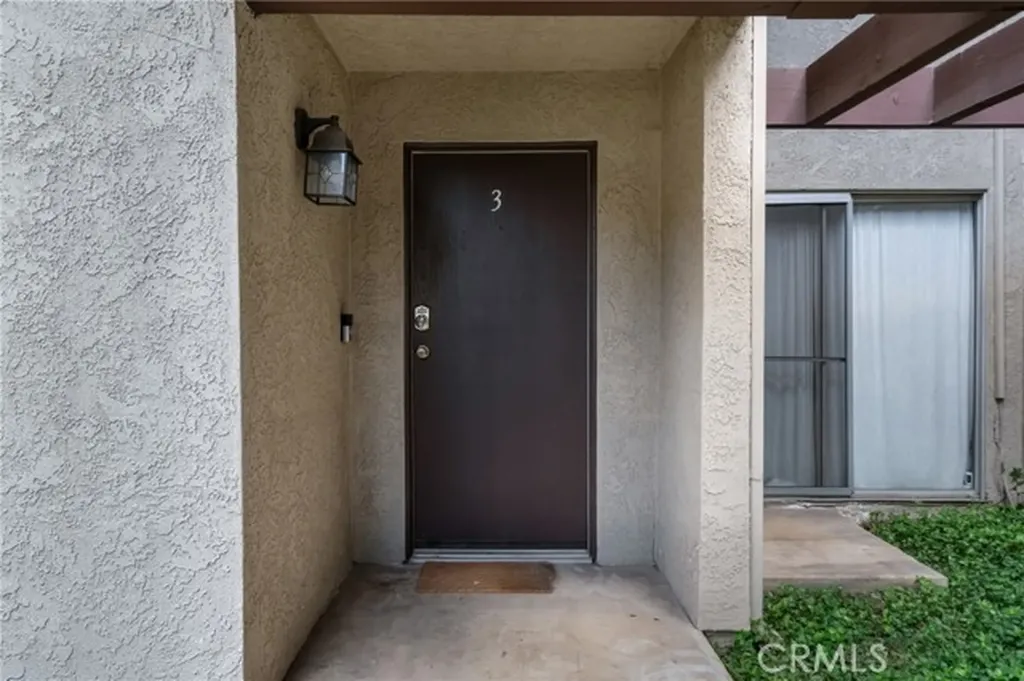 Montclair CA, 4424 W San Jose Street, Unit 3