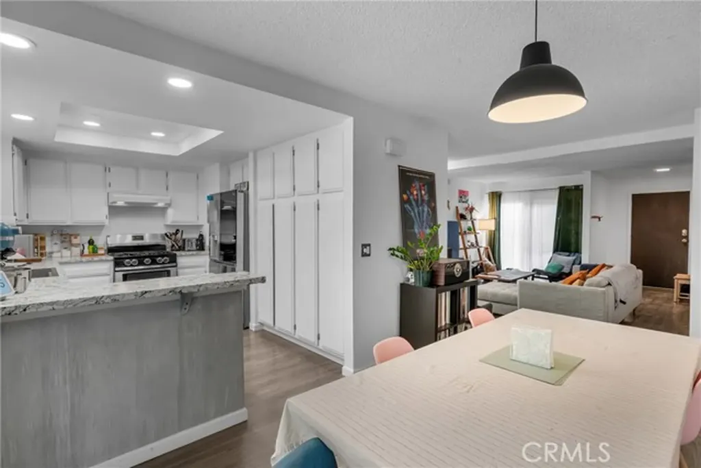 4424 W San Jose Street Montclair CA 91763