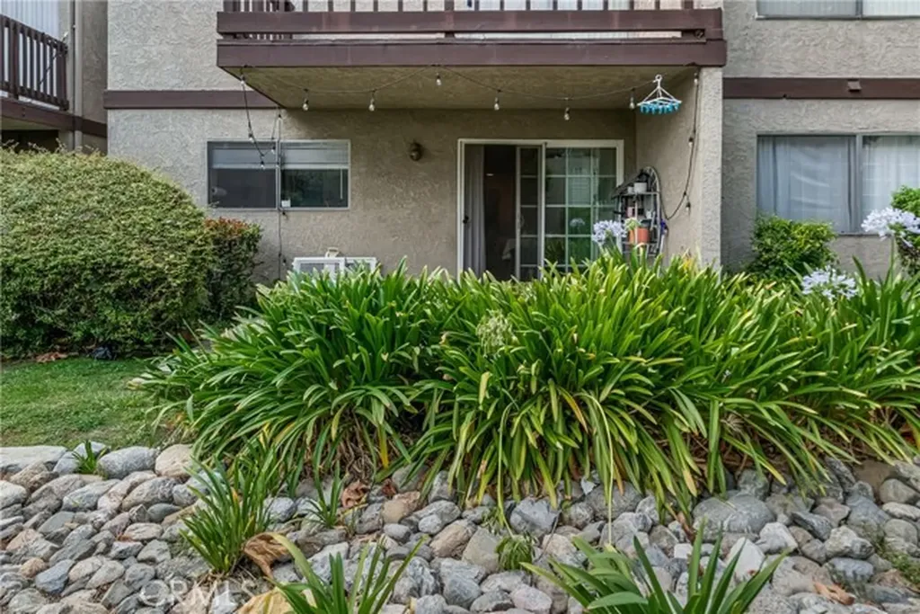 4424 W San Jose Street Montclair CA 91763