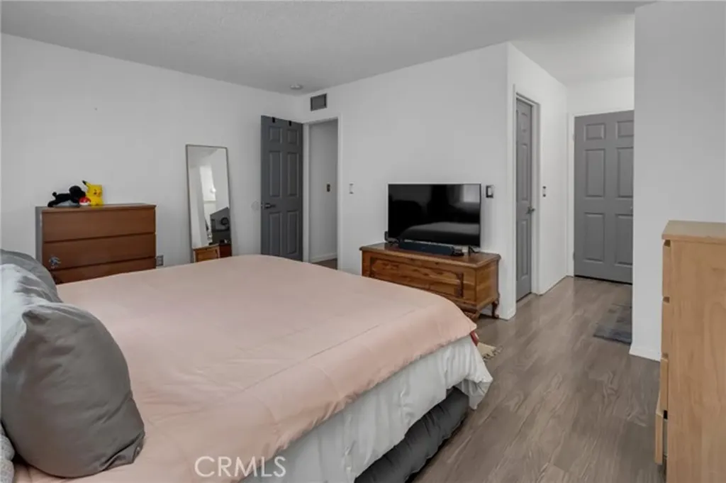 4424 W San Jose Street Montclair CA 91763