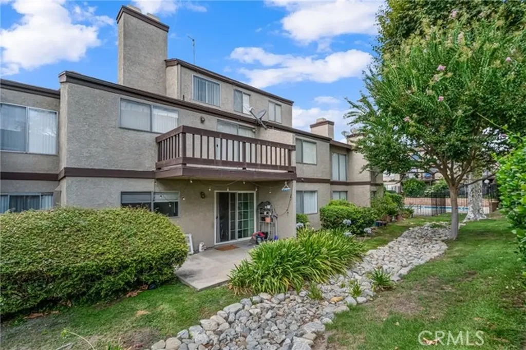 4424 W San Jose Street Montclair CA 91763