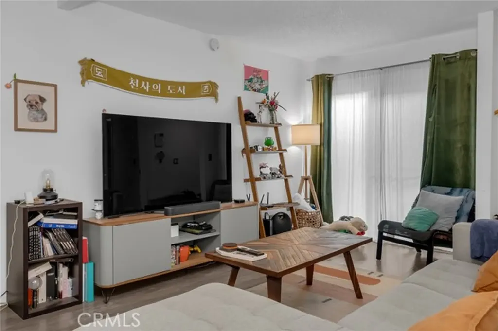 4424 W San Jose Street Montclair CA 91763