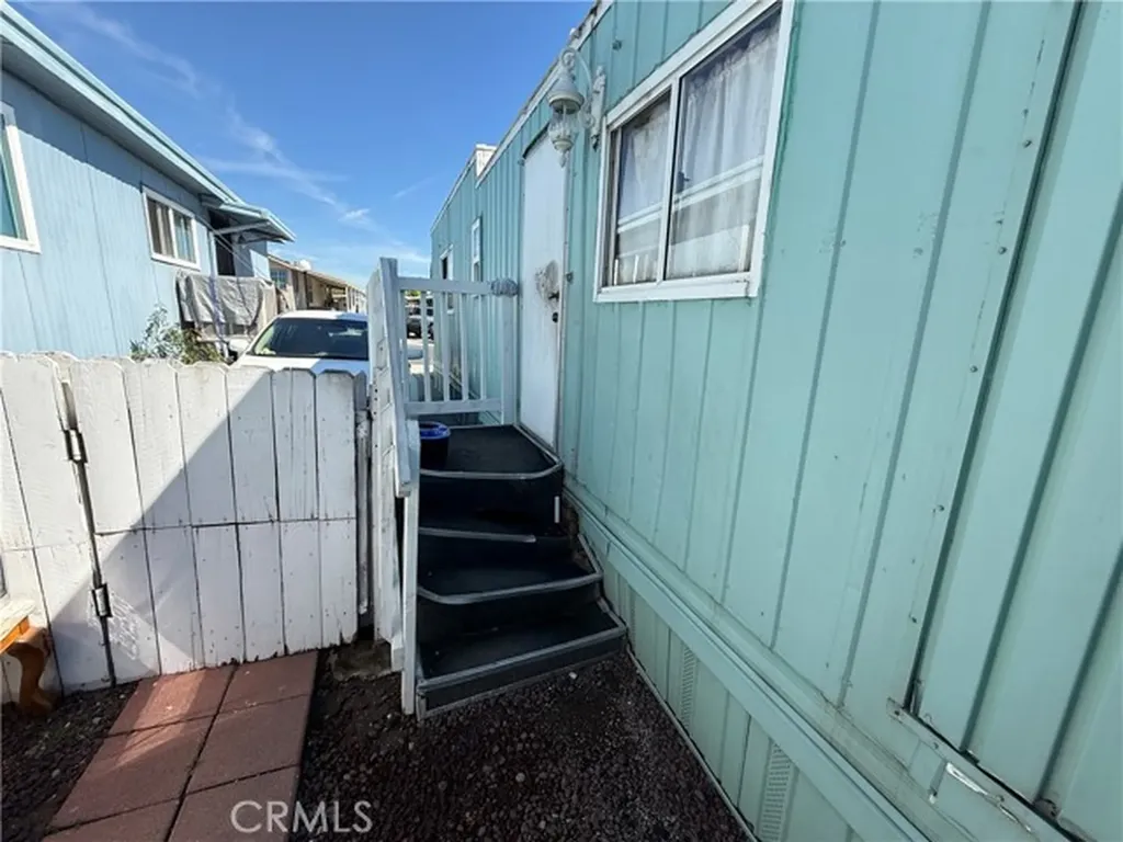 5580 Moreno Street Montclair CA 91763