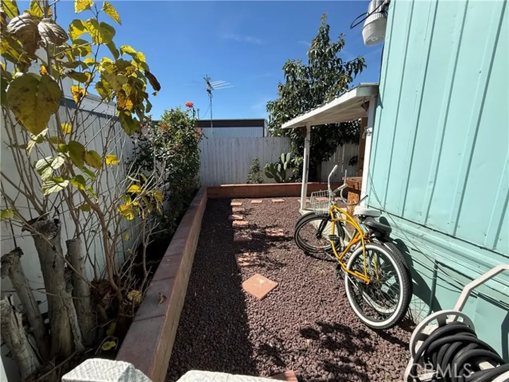 5580 Moreno Street Montclair CA 91763