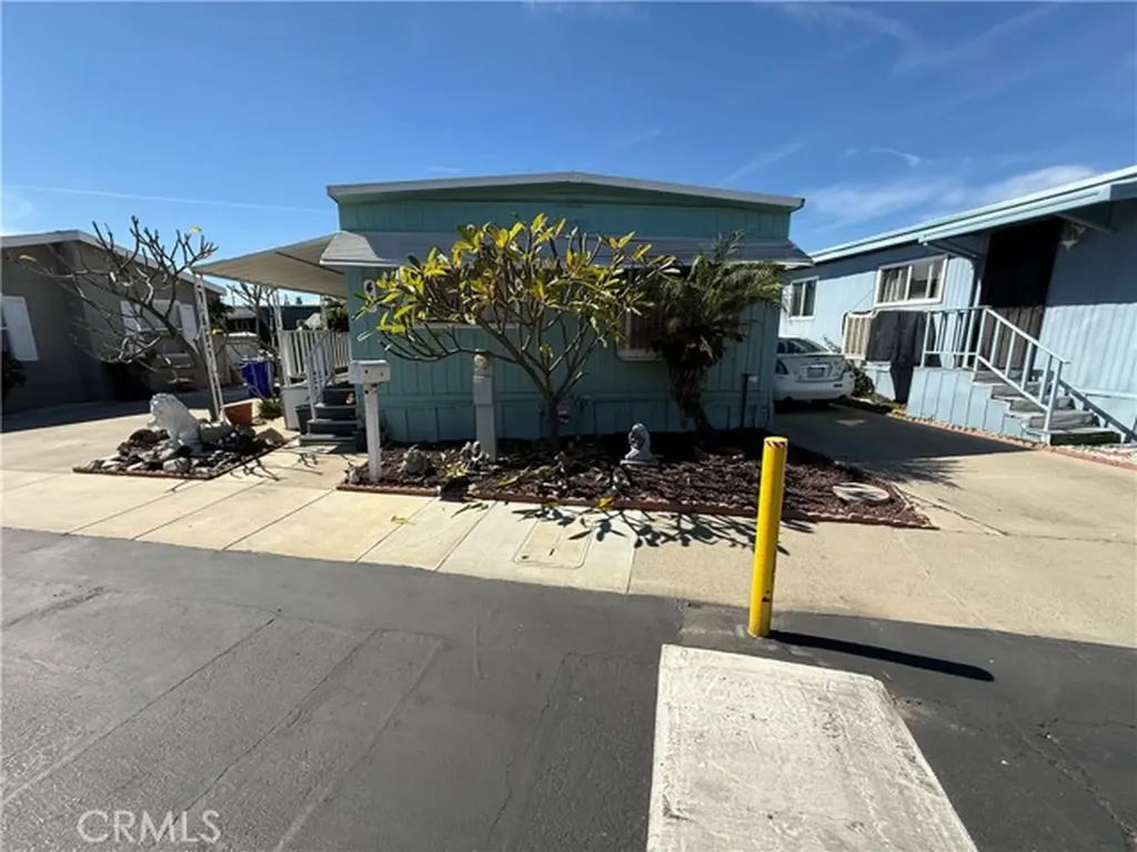 5580 Moreno Street Montclair CA 91763