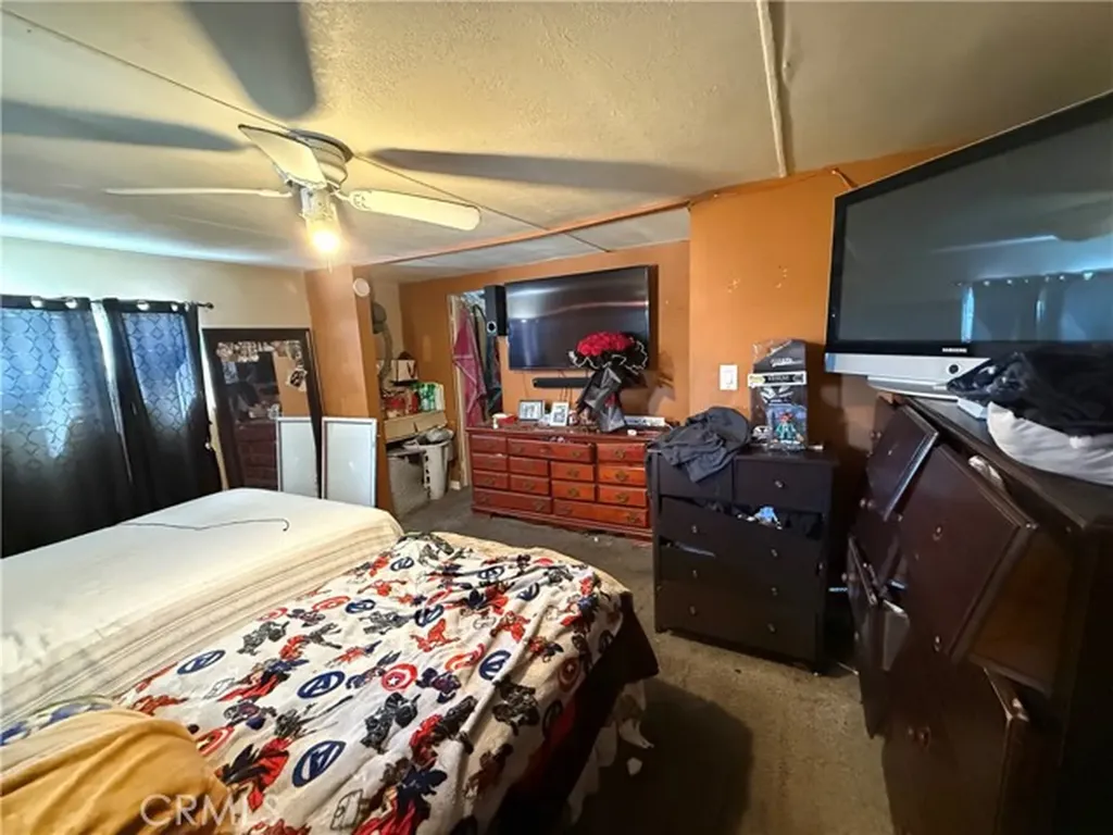 5580 Moreno Street Montclair CA 91763