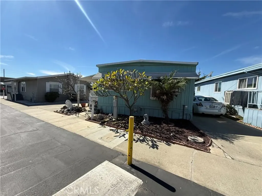5580 Moreno Street Montclair CA 91763