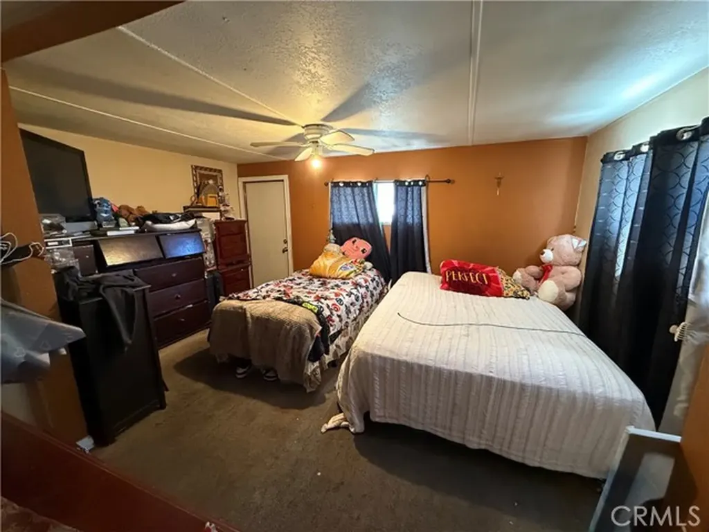 5580 Moreno Street Montclair CA 91763