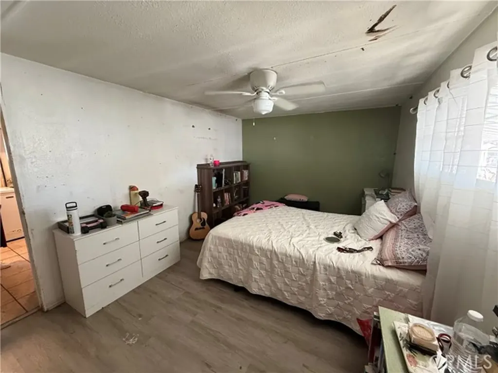 5580 Moreno Street Montclair CA 91763