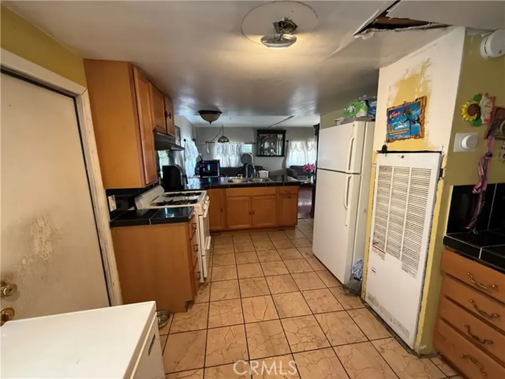5580 Moreno Street Montclair CA 91763