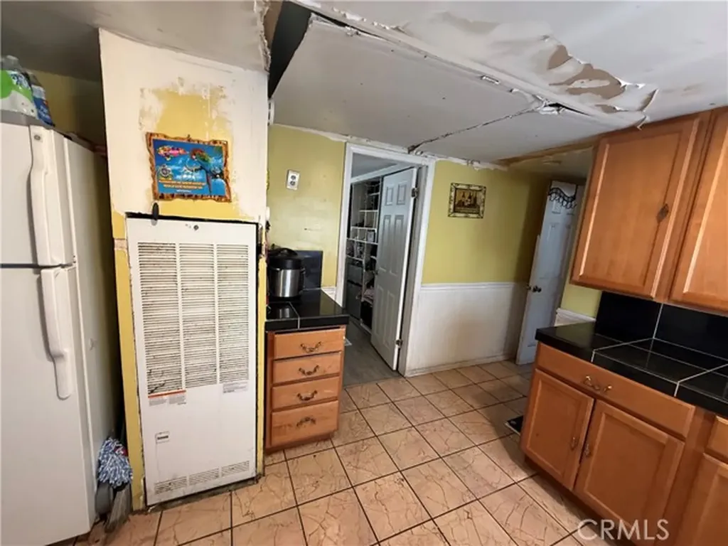 5580 Moreno Street Montclair CA 91763