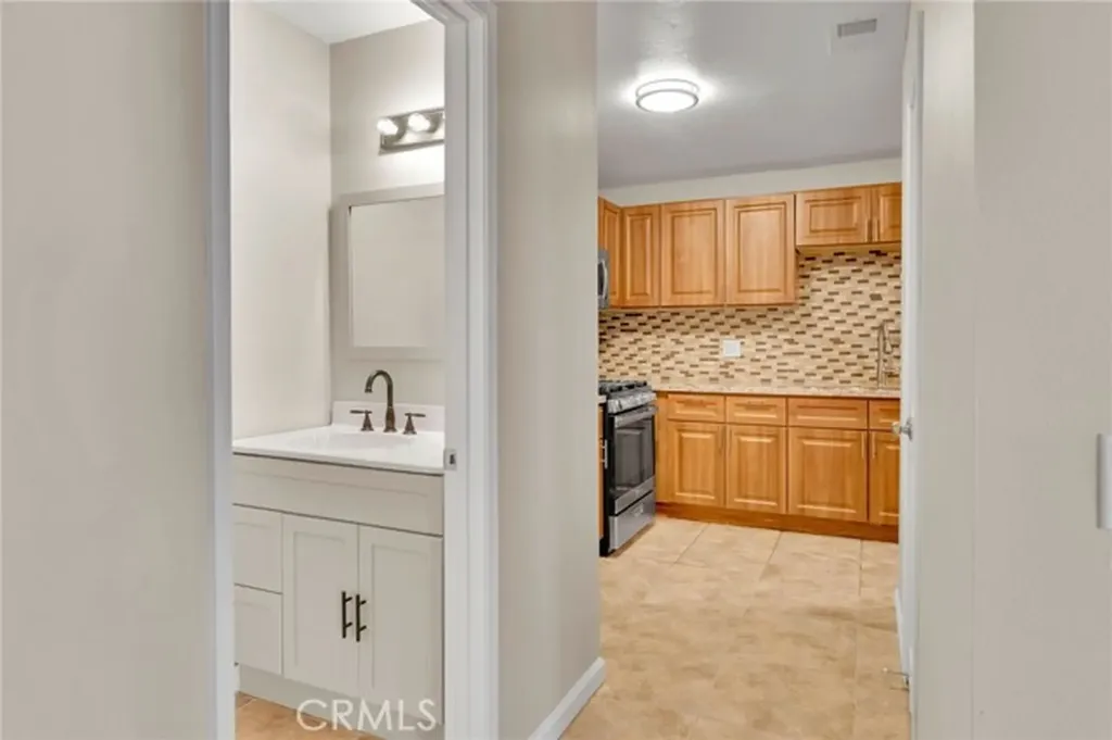 9404 Round Up Drive Montclair CA 91763